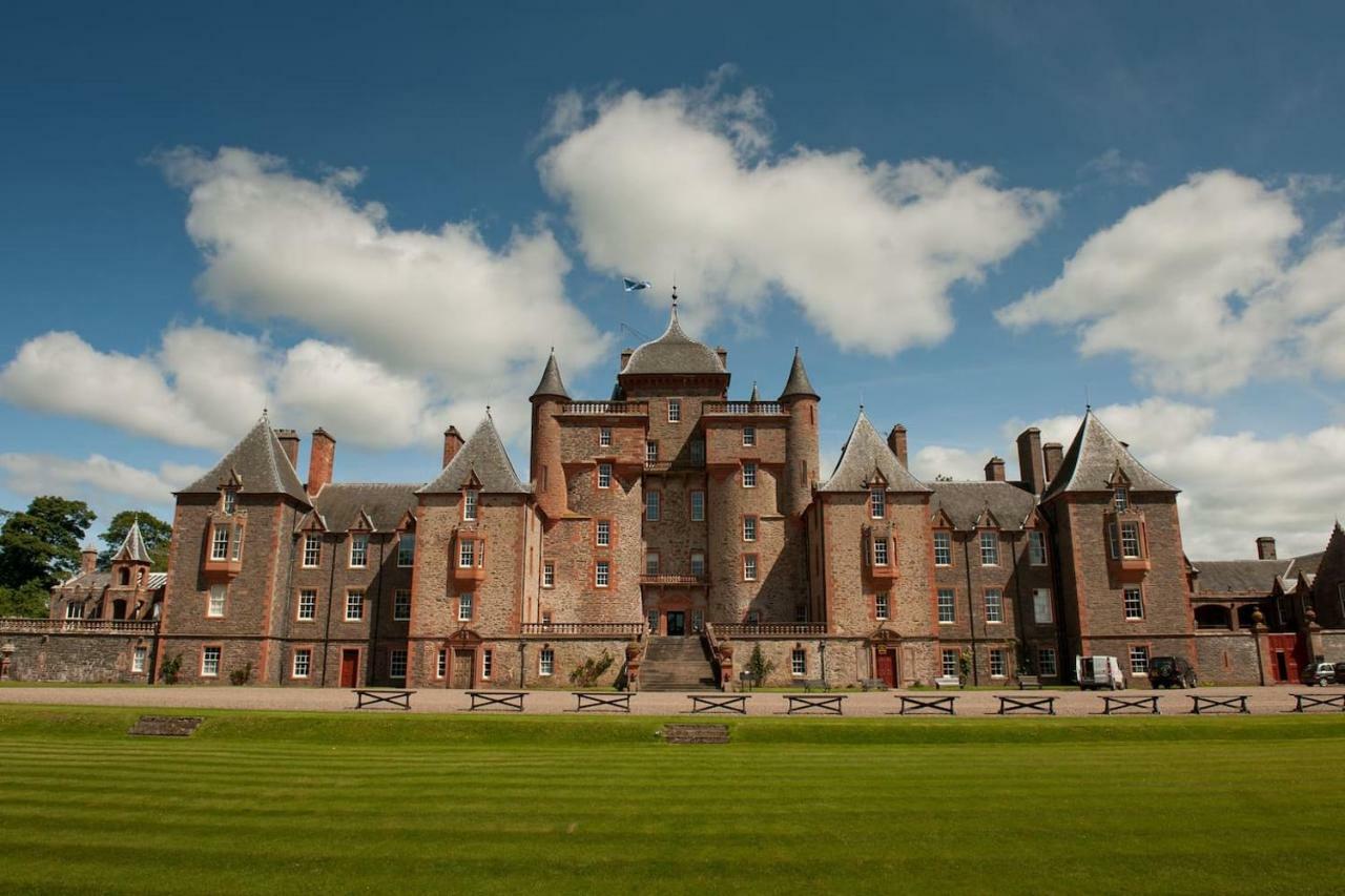 Апартаменти The Earl & Countess At Thirlestane Castle Lauder Екстер'єр фото